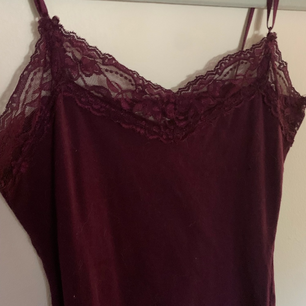 Purple burgundy lace rimmed tank top